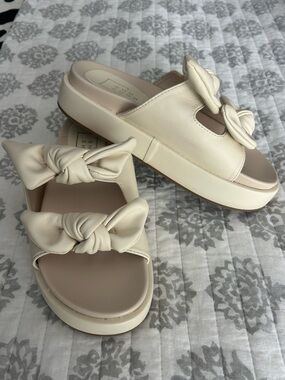 ⚜️ ShuShop Women's Cream Knotted Double-Strap Slide Sandals